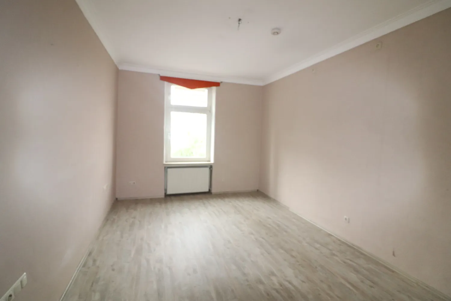 3 Zimmer Wohnung mit 96 m² in Essen – Bild 2