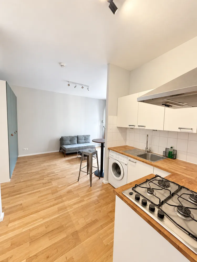 1 room apartment with 29 m² in Berlin – Photo 5