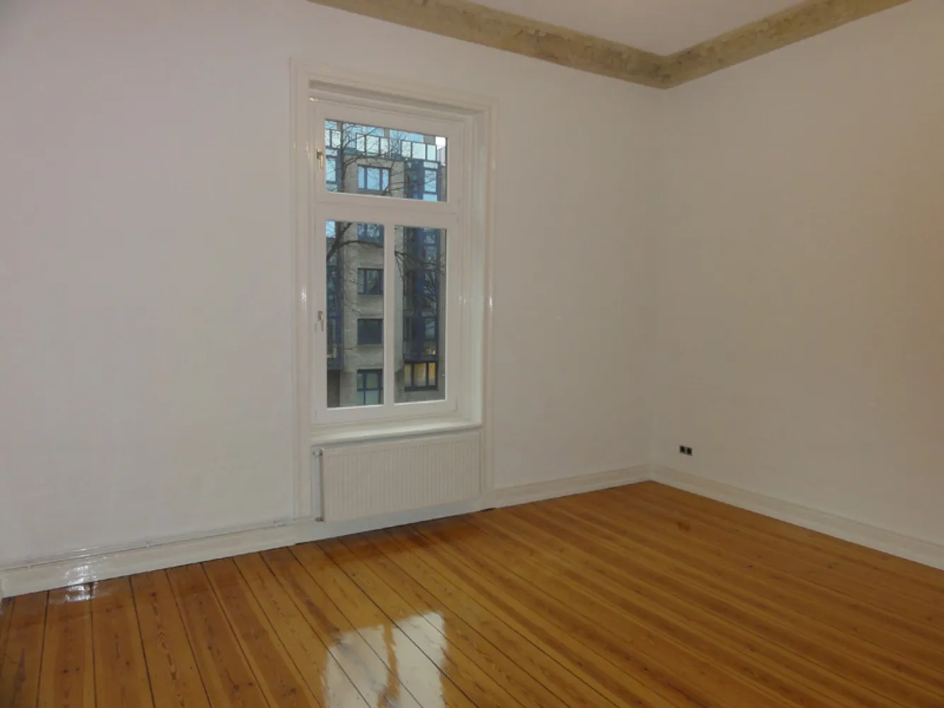 7 Zimmer Wohnung mit 202 m² in Hamburg – Bild 8