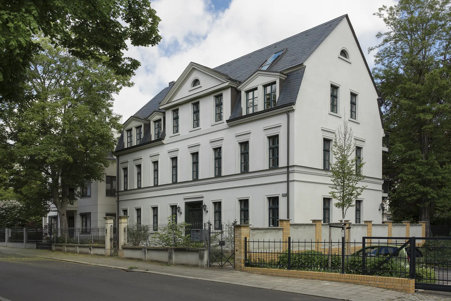 5 Zimmer Wohnung mit 168 m² in Leipzig – Bild 1