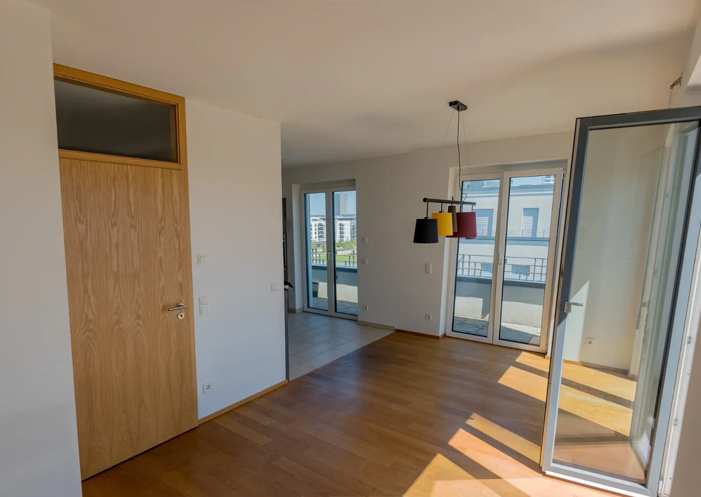 2 Zimmer Wohnung mit 91 m² in Frankfurt am Main – Bild 3