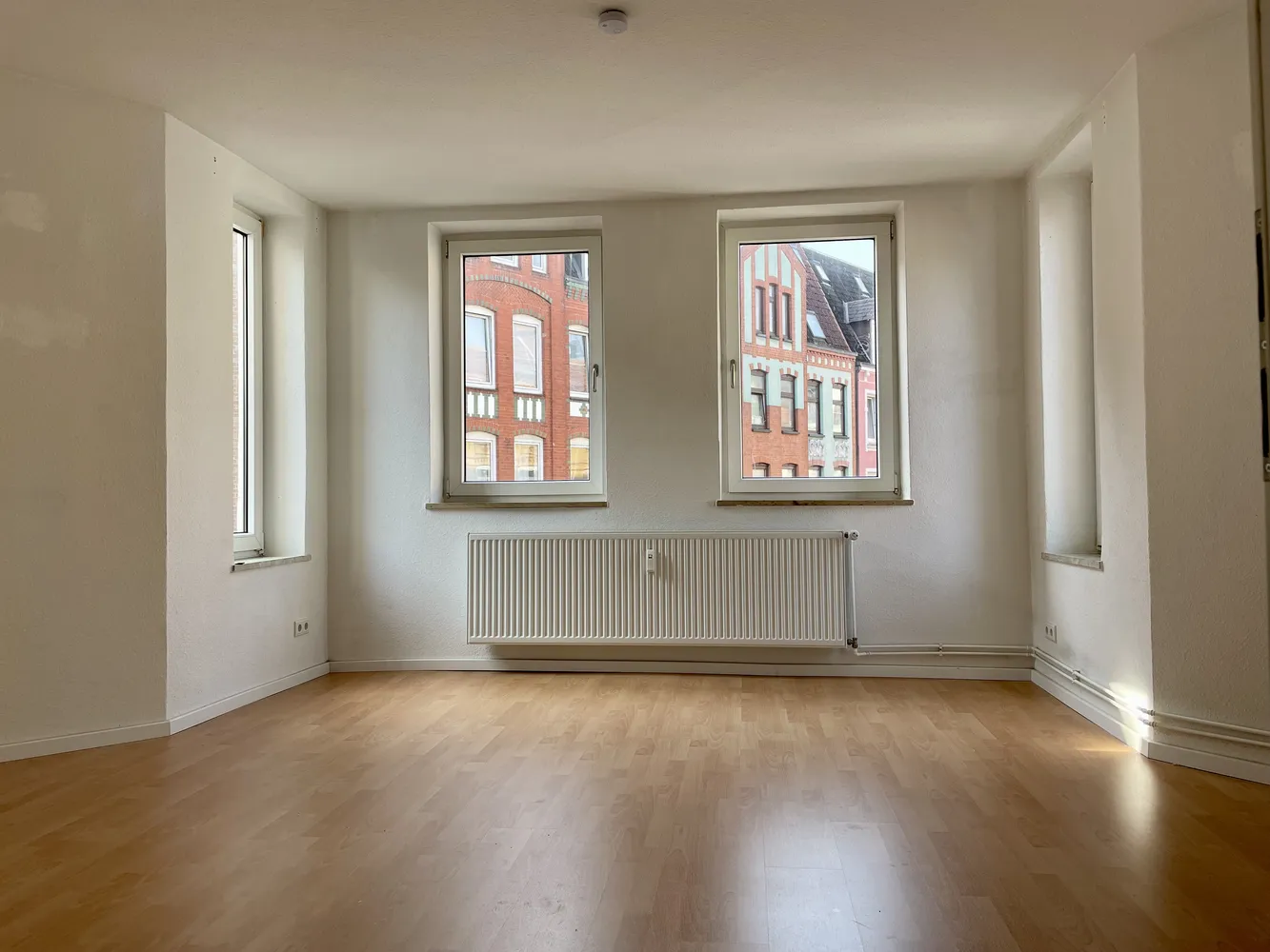 2 Zimmer Wohnung mit 54 m² in Kiel – Bild 1