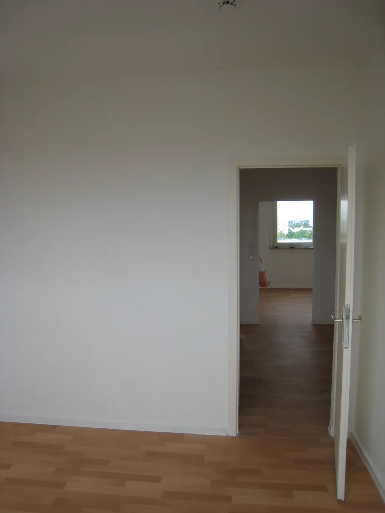 4 Zimmer Wohnung mit 68 m² in Halle (Saale) – Bild 8