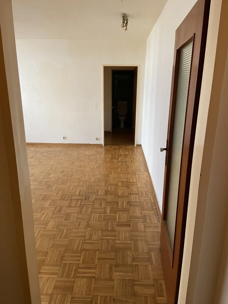 2 Zimmer Wohnung mit 65 m² in Krefeld – Bild 2