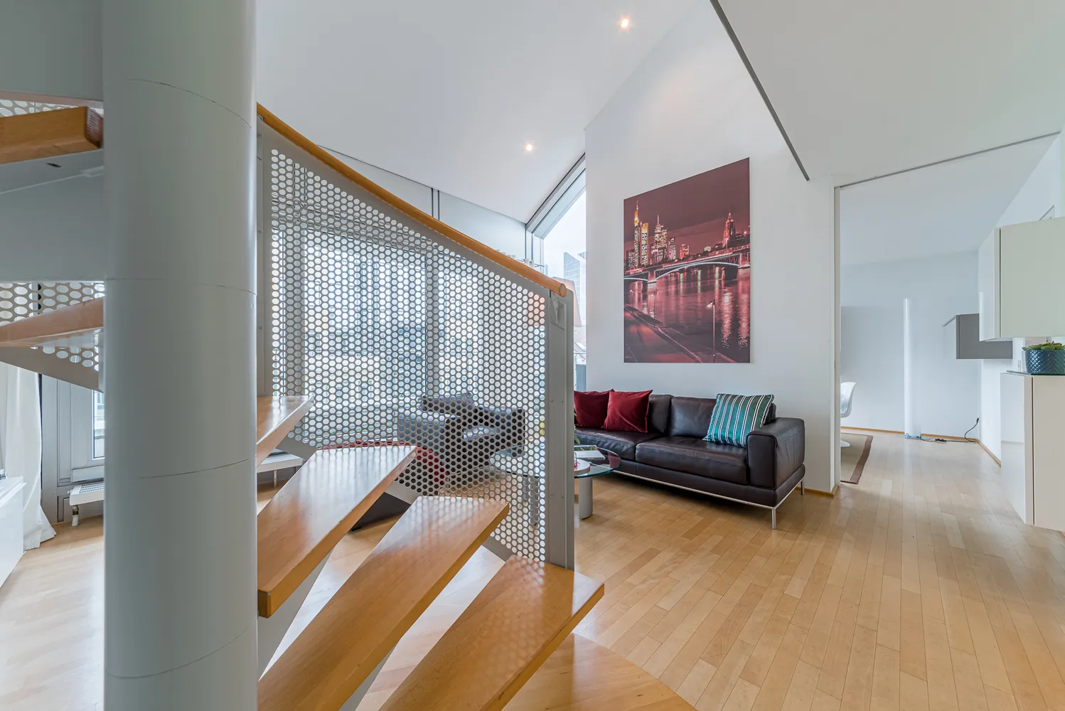 4 Zimmer Wohnung mit 115 m² in Frankfurt am Main – Bild 5