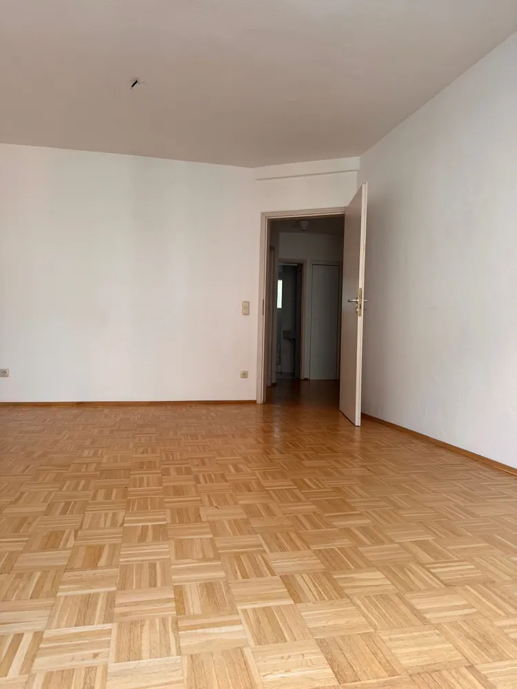 2 Zimmer Wohnung mit 53 m² in Frankfurt am Main – Bild 3