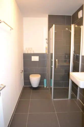 2 Zimmer Wohnung mit 70 m² in Frankfurt am Main – Bild 5