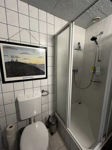 2 Zimmer Wohnung mit 17 m² in Köln – Bild 11