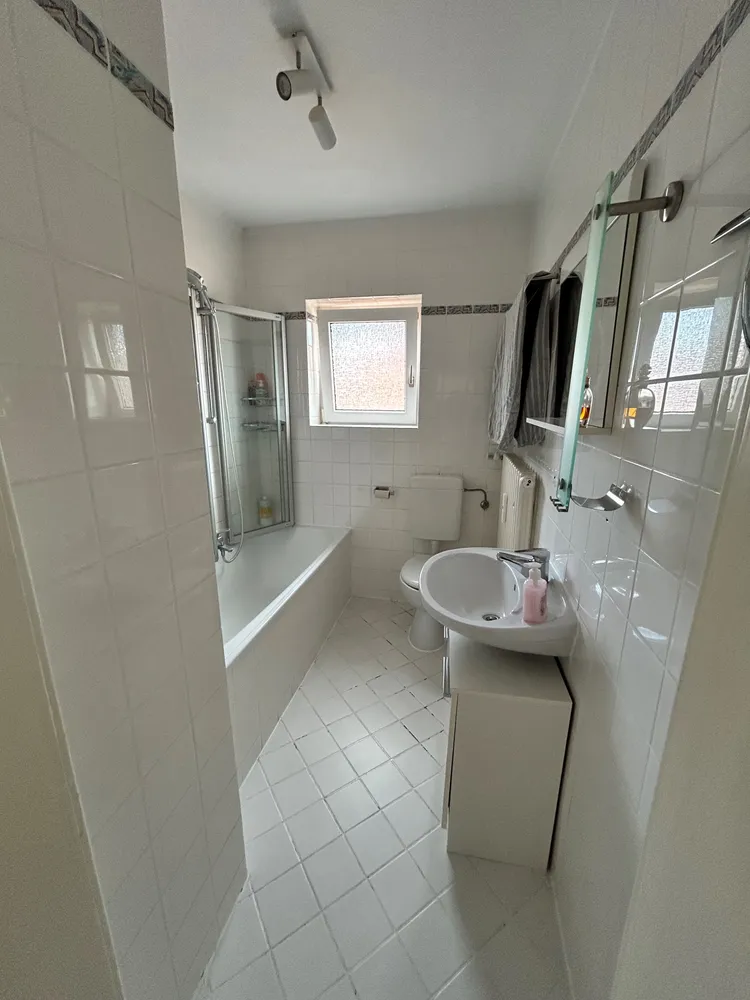 4 Zimmer Wohnung mit 73 m² in Oberhausen – Bild 2