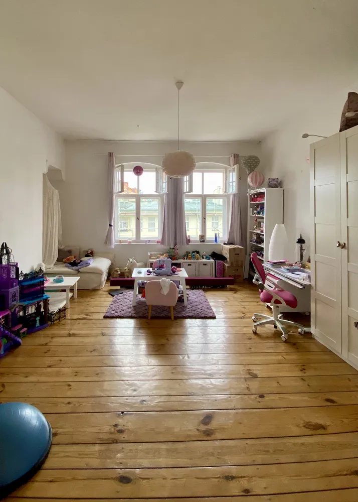 7 Zimmer Wohnung mit 240 m² in Berlin – Bild 4