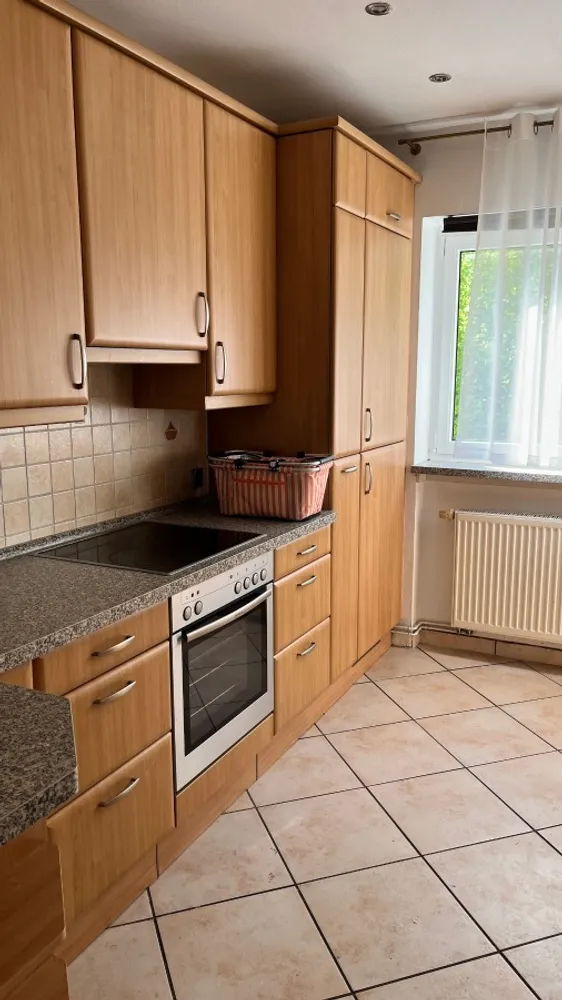 2 Zimmer Wohnung mit 75 m² in Duisburg – Bild 4