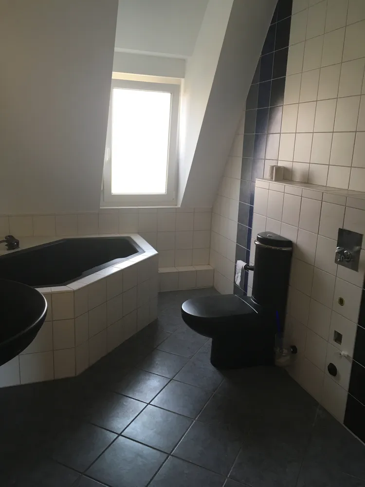 2 Zimmer Wohnung mit 80 m² in Karlsruhe – Bild 7