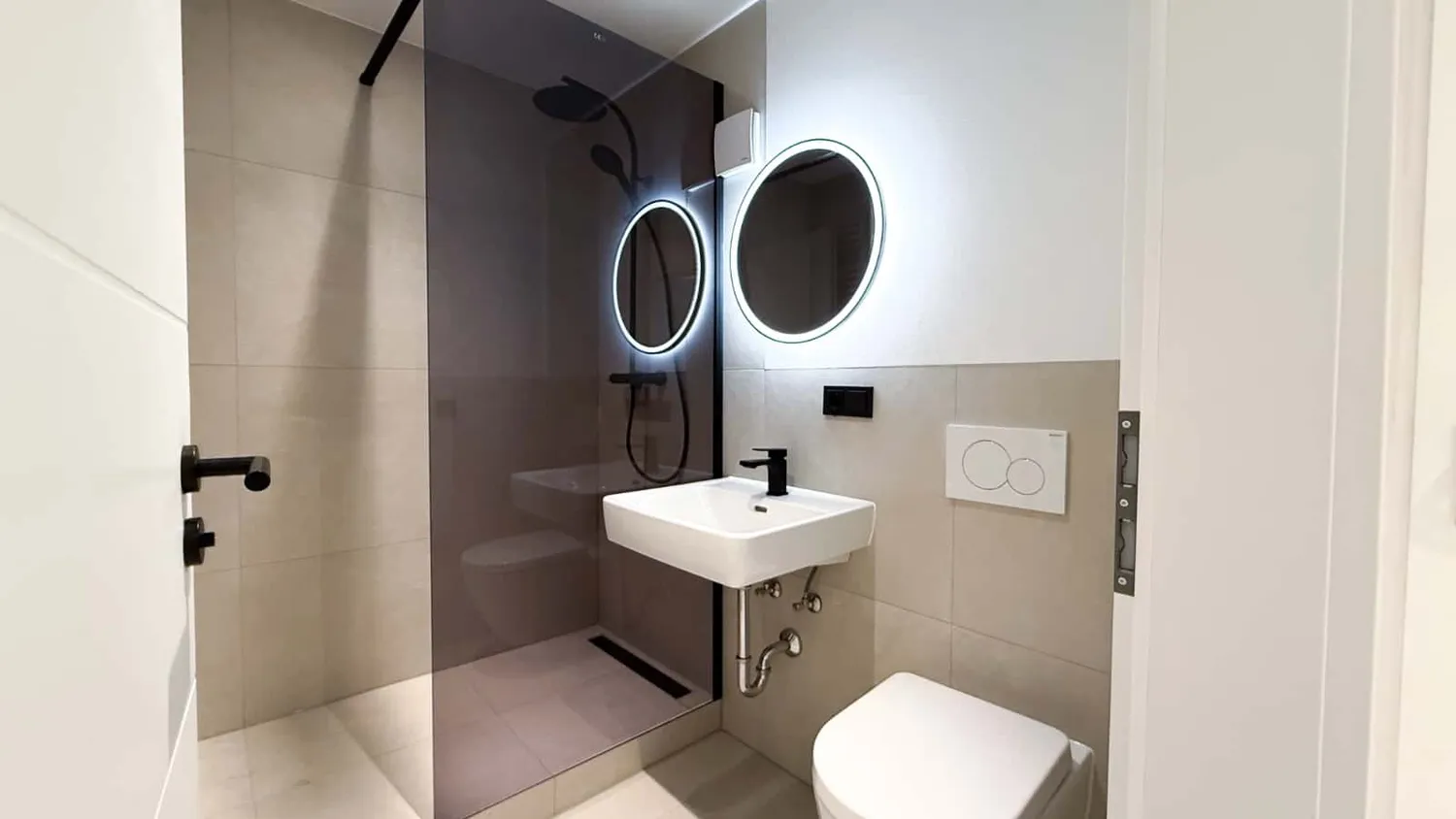 Shared room with 15 m² in Munich – Photo 1