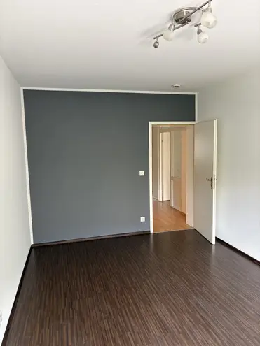 3 Zimmer Wohnung mit 68 m² in Wiesbaden – Bild 3