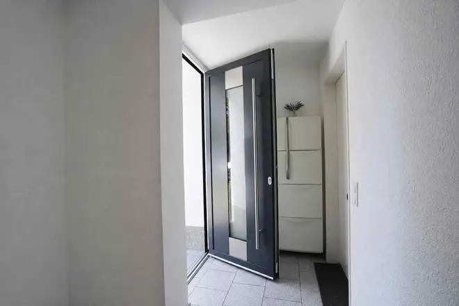 2 Zimmer Wohnung mit 75 m² in Köln – Bild 3