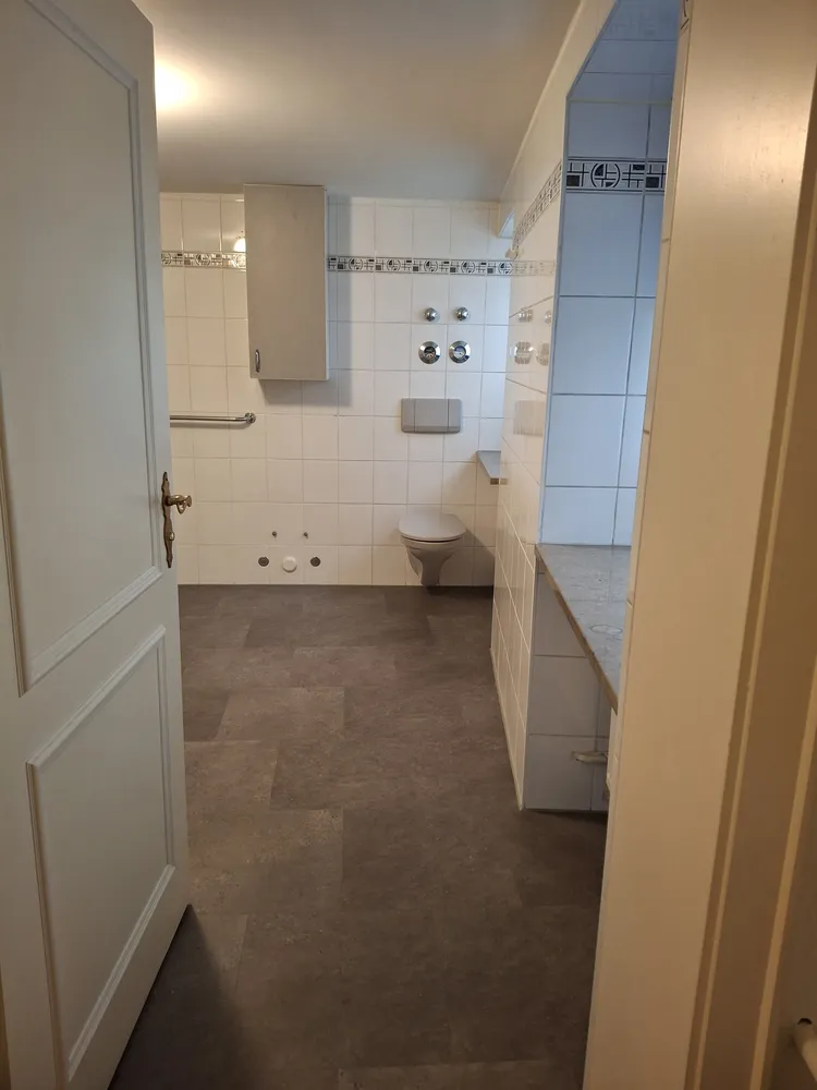 4 Zimmer Wohnung mit 117 m² in Augsburg – Bild 3