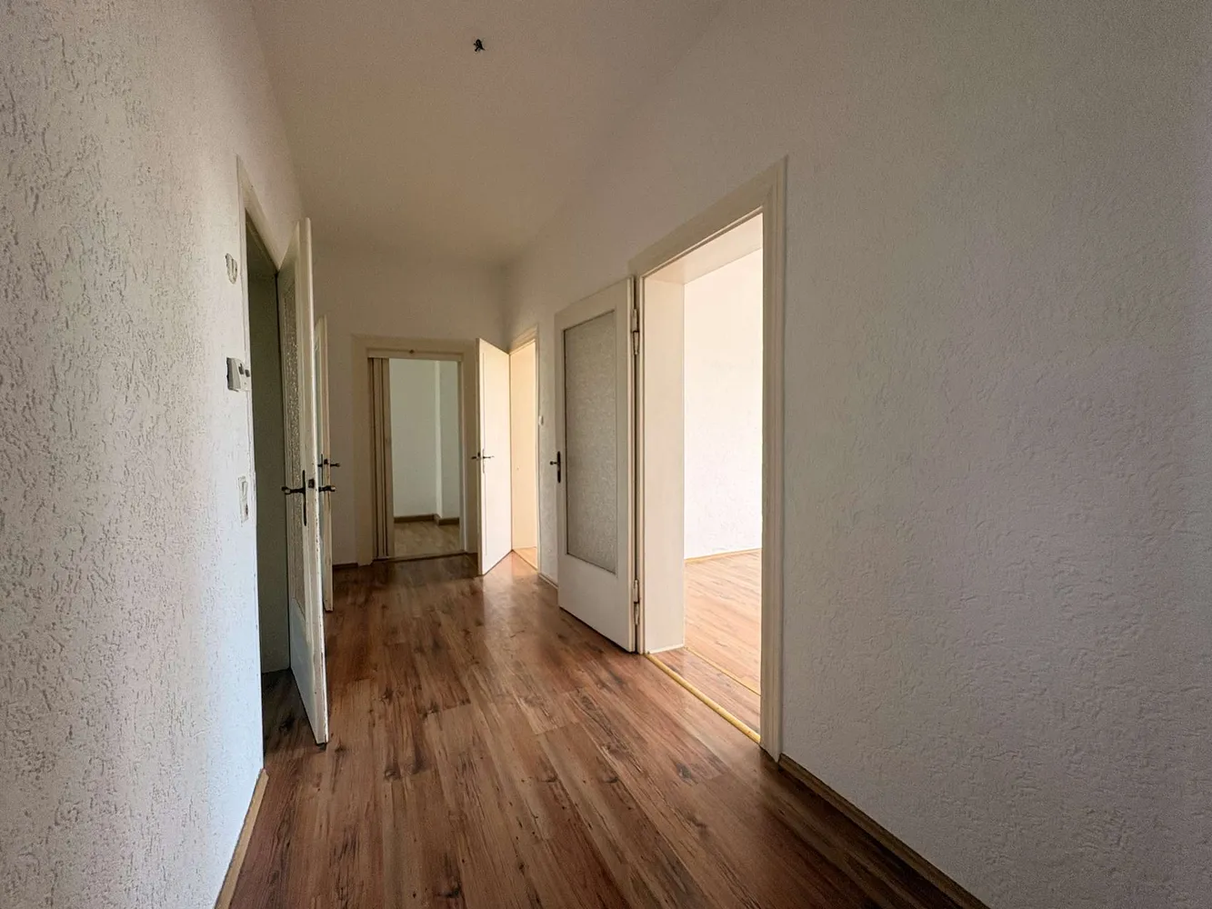 3 Zimmer Wohnung mit 77 m² in Wurzen – Bild 1