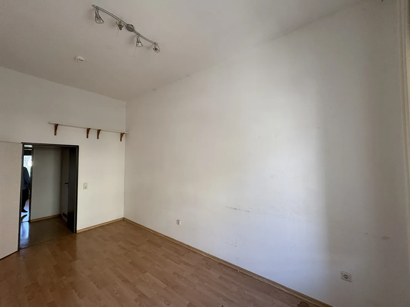 4 Zimmer Wohnung mit 95 m² in Düsseldorf – Bild 5