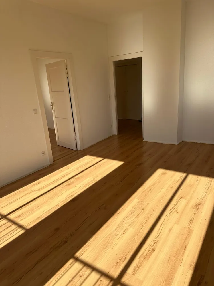 3 Zimmer Wohnung mit 84 m² in Berlin – Bild 2