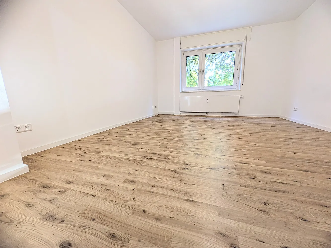2 Zimmer Wohnung mit 56 m² in Stuttgart – Bild 2