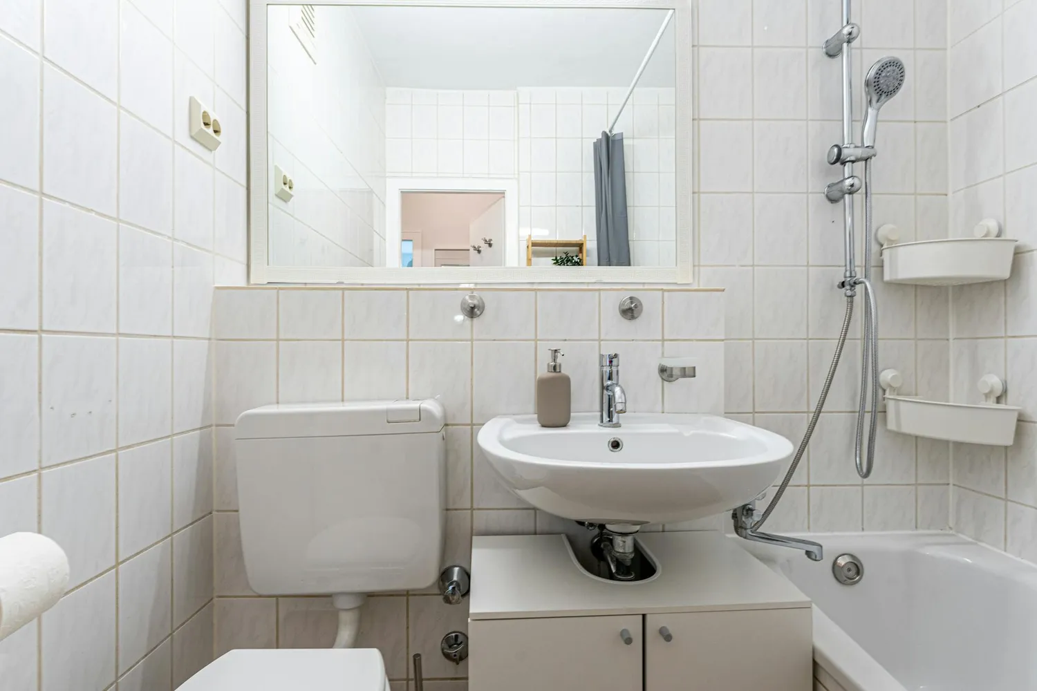 Shared room with 8 m² in Berlin – Photo 5