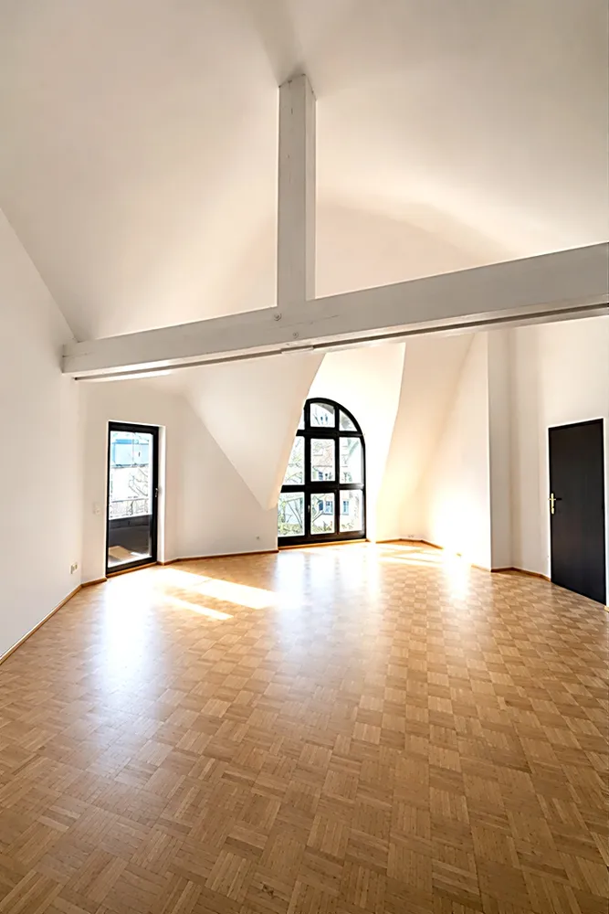 2 Zimmer Wohnung mit 88 m² in Wiesbaden – Bild 1