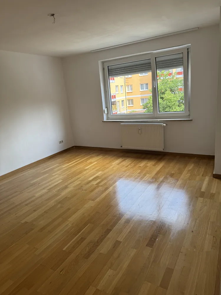 2 Zimmer Wohnung mit 64 m² in München – Bild 4