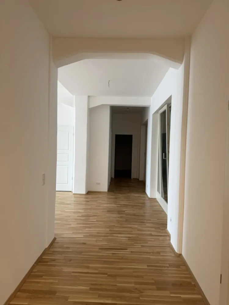 4 room apartment with 120 m² in Chemnitz – Photo 2