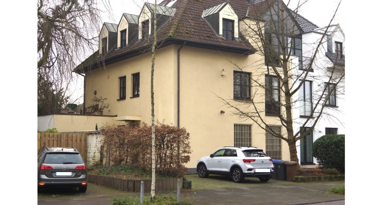 4 room apartment with 100 m² in Cologne – Photo 1