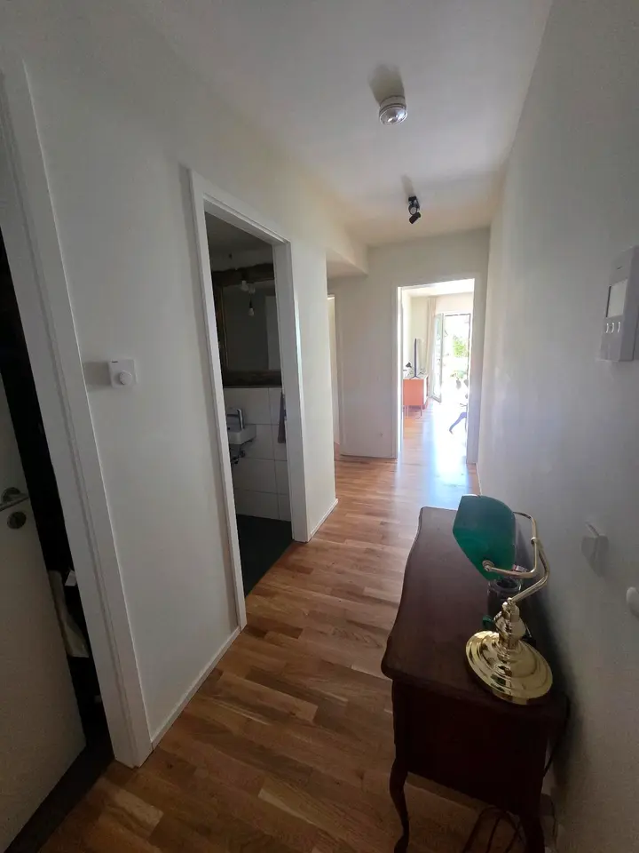 3 Zimmer Wohnung mit 78 m² in Düsseldorf – Bild 3