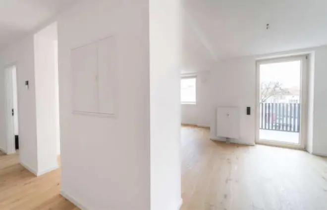 3 Zimmer Wohnung mit 77 m² in München – Bild 4