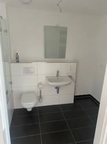 2 Zimmer Wohnung mit 67 m² in München – Bild 2