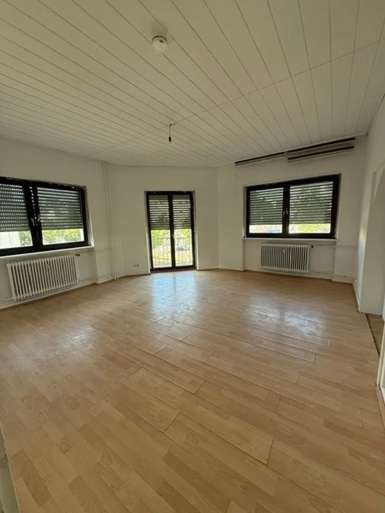 4 Zimmer Wohnung mit 143 m² in Mannheim – Bild 1