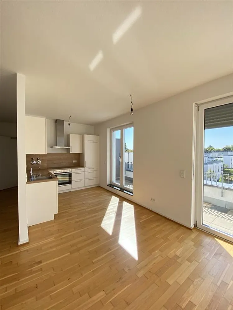 2 Zimmer Wohnung mit 70 m² in Wiesbaden – Bild 3