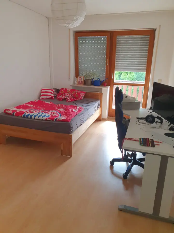 5 Zimmer Haus mit 132 m² in Straubing – Bild 1