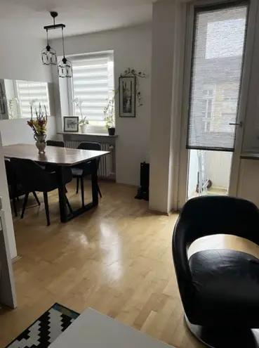 2 Zimmer Wohnung mit 60 m² in München – Bild 3