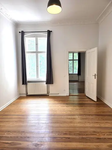 7 Zimmer Wohnung mit 204 m² in Berlin – Bild 11