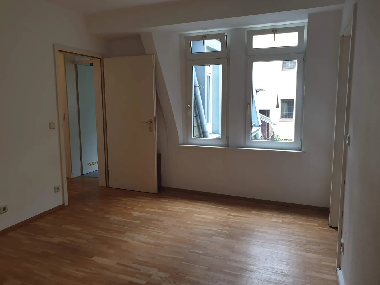 5 Zimmer Haus mit 130 m² in Nürnberg – Bild 6