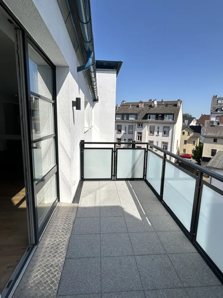 2 Zimmer Wohnung mit 91 m² in Frankfurt am Main – Bild 11