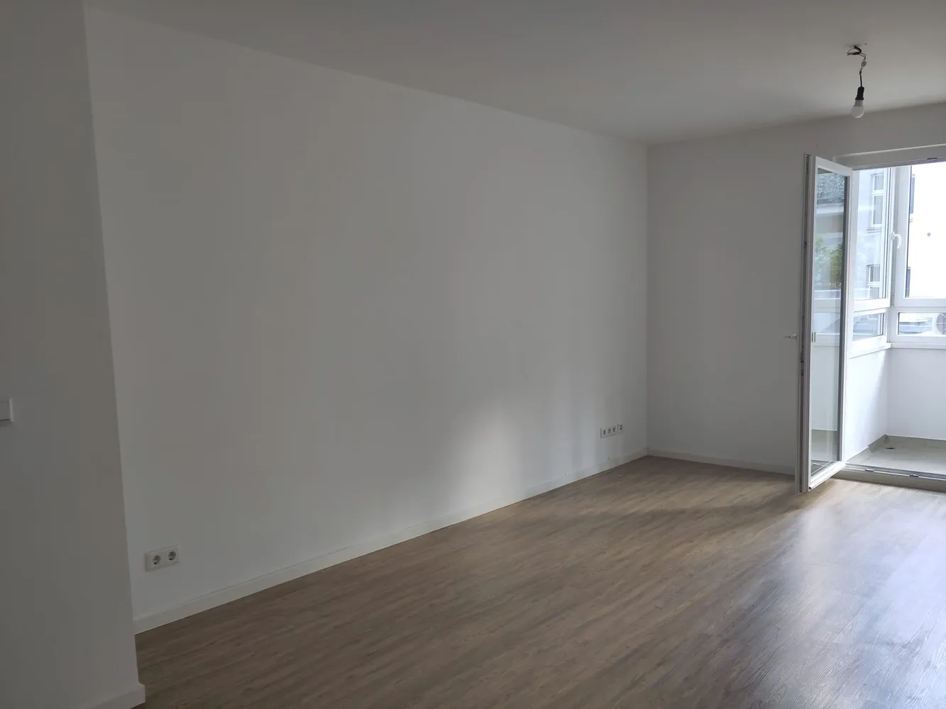 2 room apartment with 66 m² in Düsseldorf – Photo 6