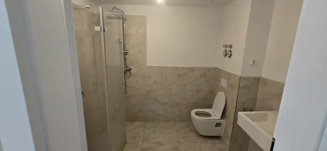 5 Zimmer Wohnung mit 98 m² in Berlin – Bild 7