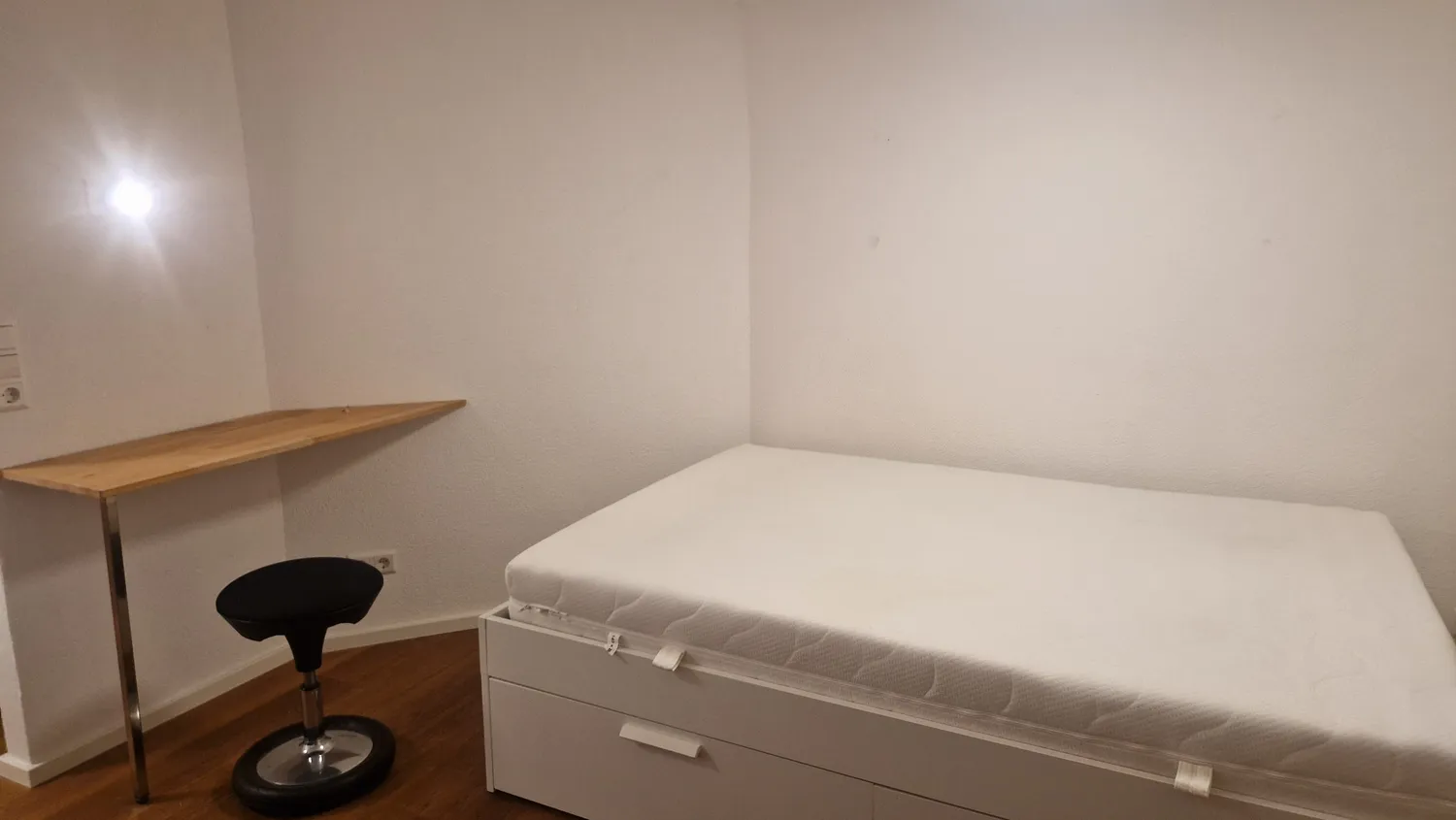 2 Zimmer Wohnung mit 30 m² in Freiburg im Breisgau – Bild 8