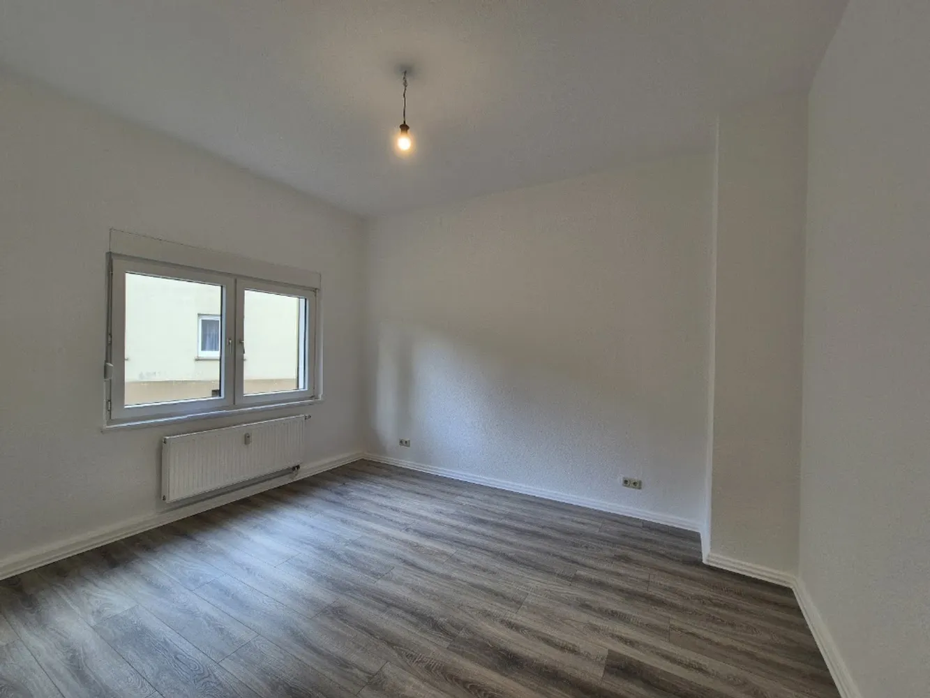 1 room apartment with 36 m² in Essen – Photo 3