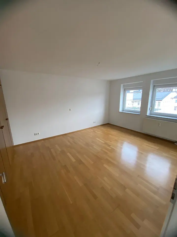 4 Zimmer Wohnung mit 148 m² in Aschaffenburg – Bild 3