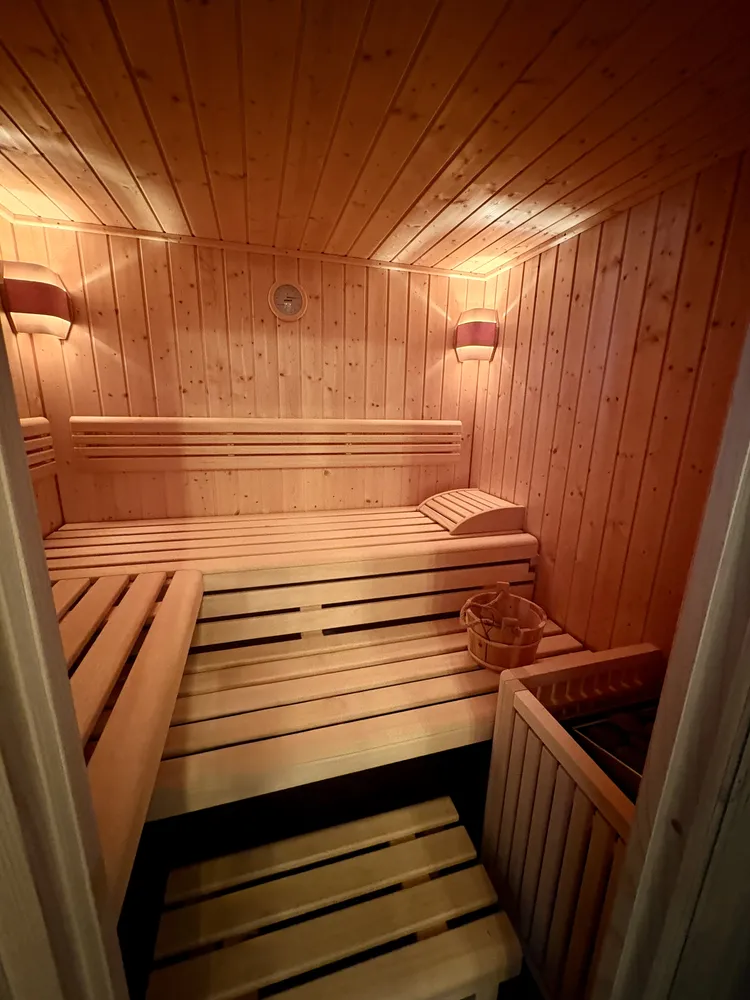 4 room apartment with 132 m² in Berlin – Photo 3