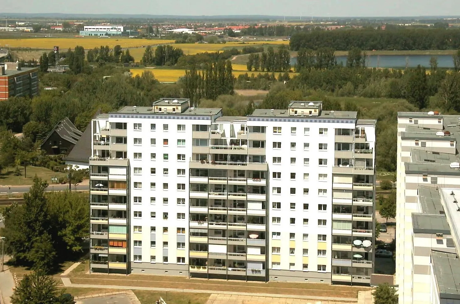 3 Zimmer Wohnung mit 74 m² in Magdeburg – Bild 3