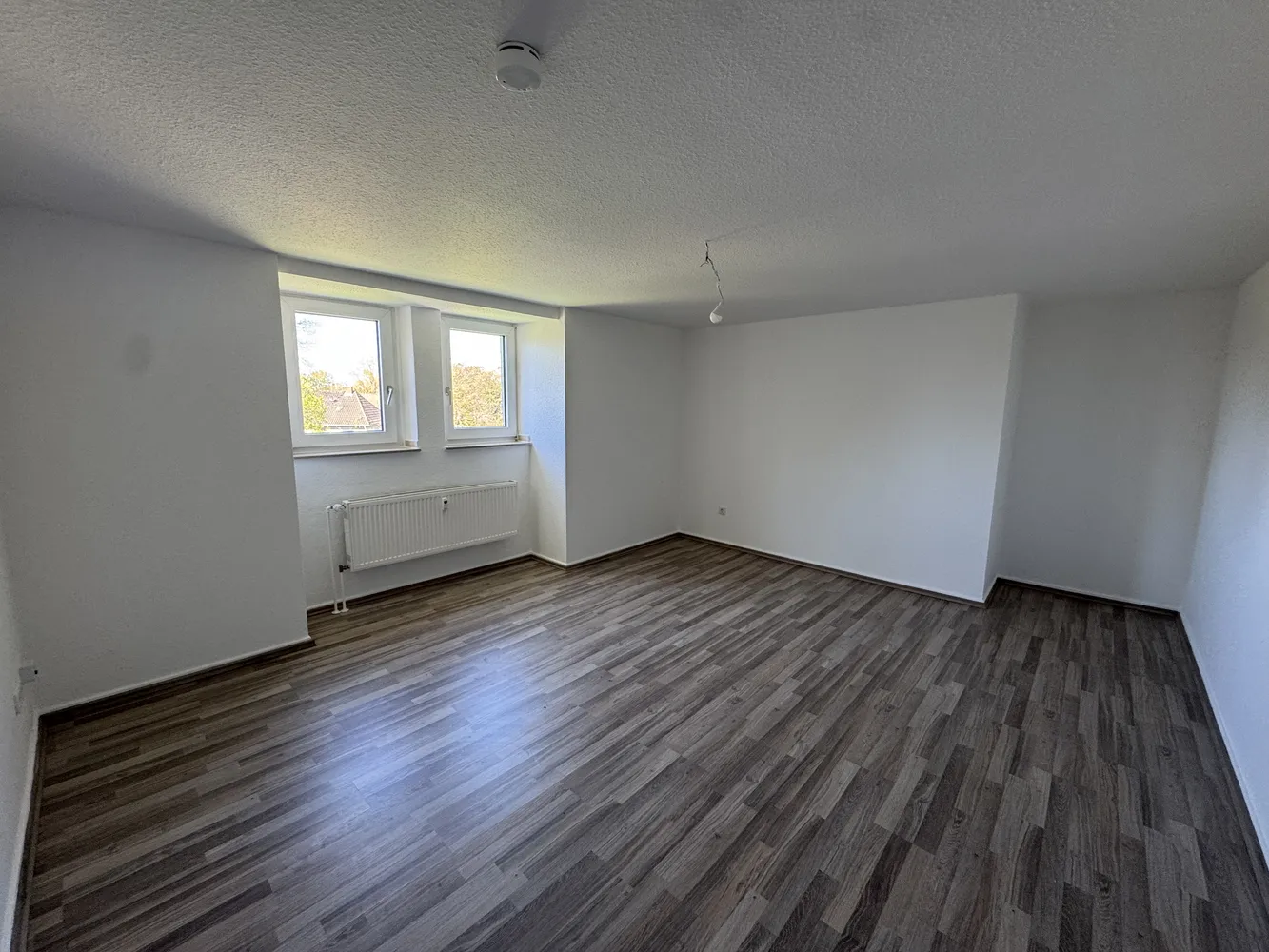 2 Zimmer Wohnung mit 64 m² in Duisburg – Bild 1