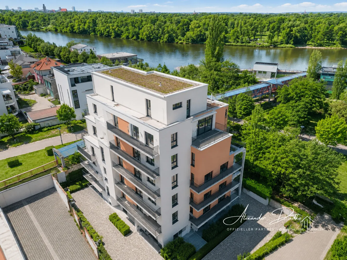 2 room apartment with 73 m² in Magdeburg – Photo 1