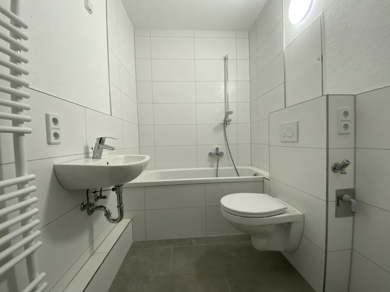 3 Zimmer Wohnung mit 54 m² in Suhl – Bild 1