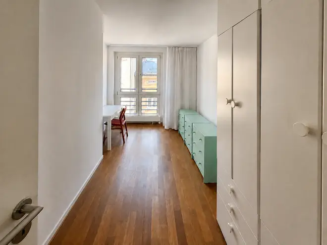 7 Zimmer Wohnung mit 155 m² in München – Bild 9